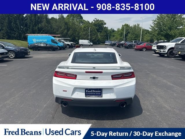 Used 2018 Chevrolet Camaro SS RWD image 7