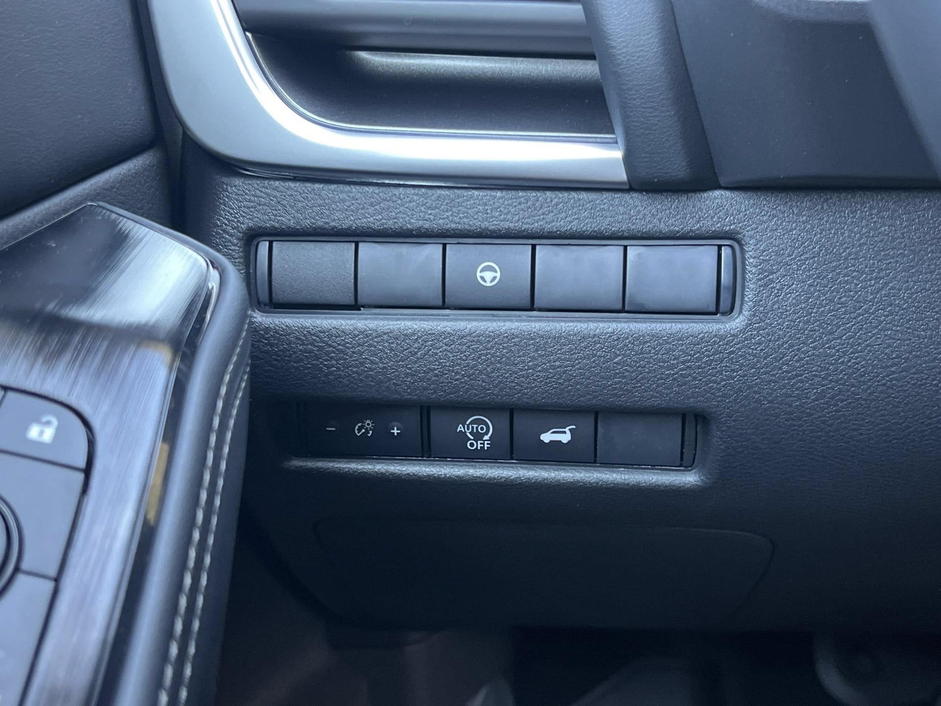 New 2026 Nissan Rogue Dark Armor AWD/4WD image 12