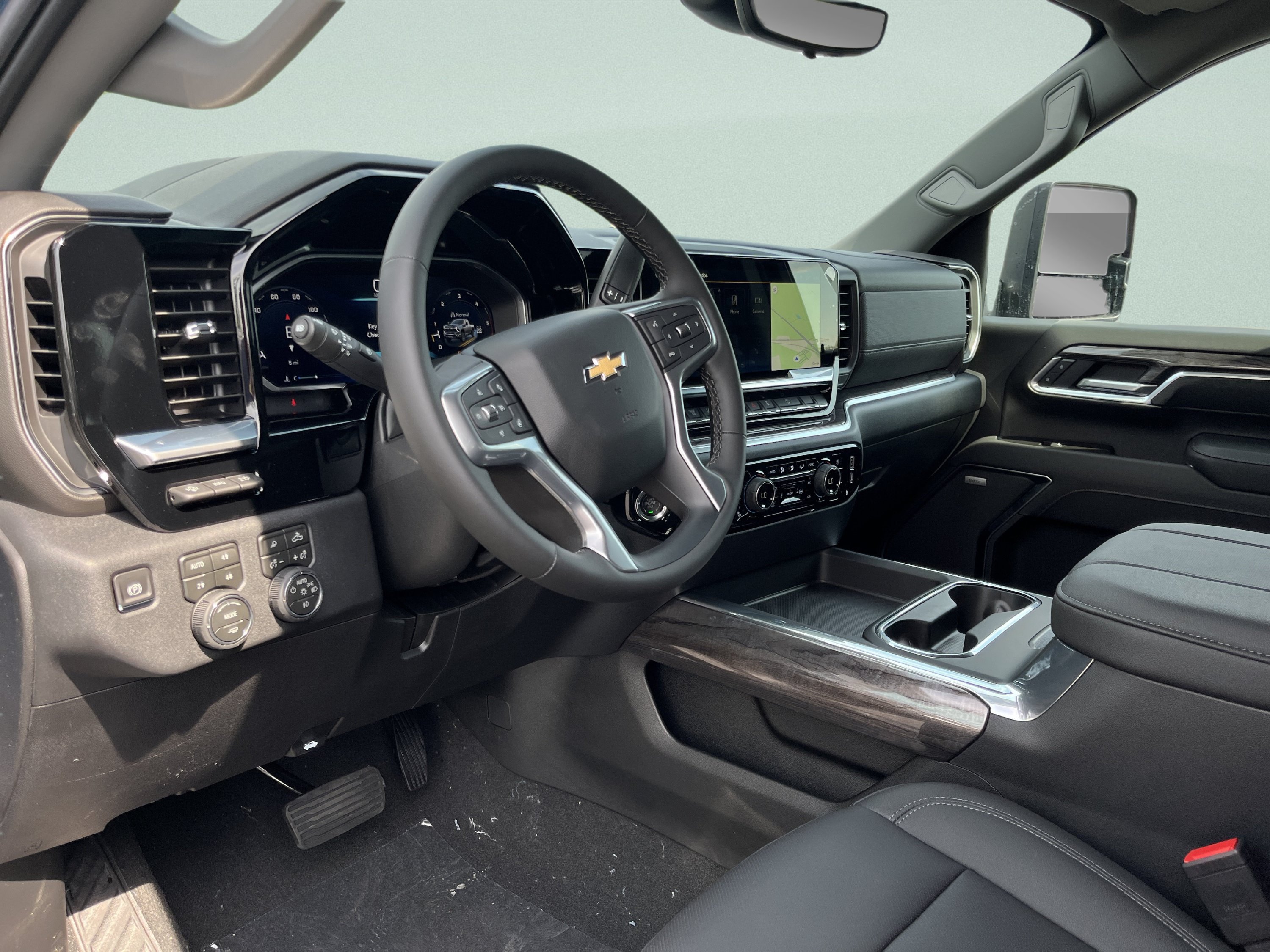 New 2026 Chevrolet Silverado 2500 LTZ w/ LTZ Premium Package AWD/4WD image 21