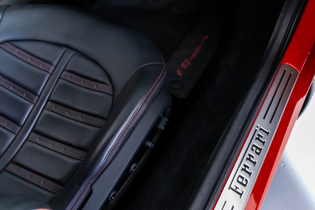 Certified 2022 Ferrari F8 Tributo image 47