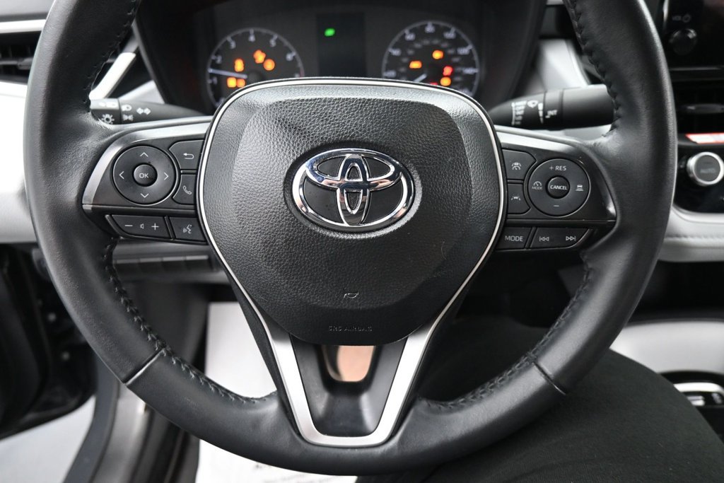 Used 2025 Toyota Corolla SE FWD image 17