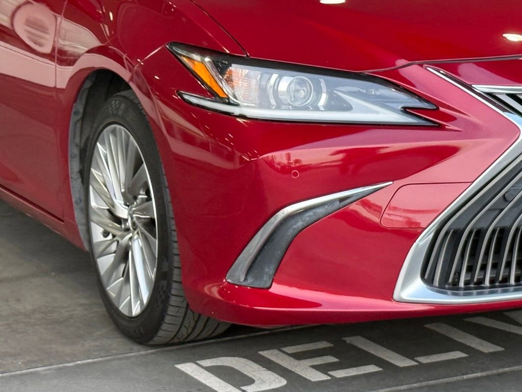 Used 2019 Lexus ES 300h 300h Luxury image 8