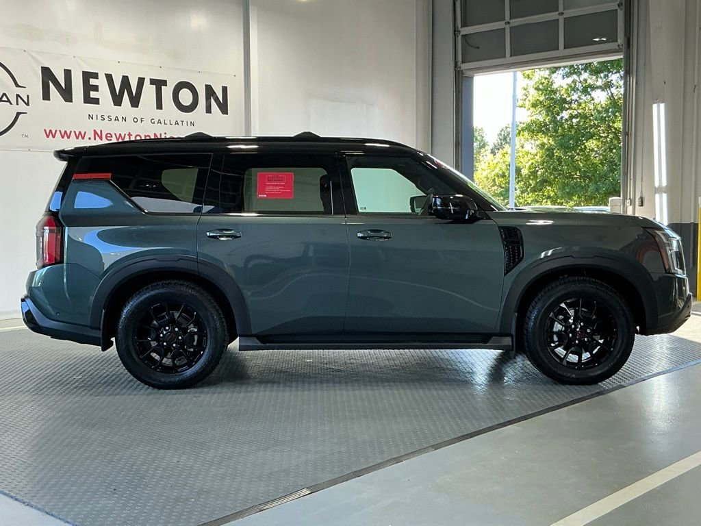 Used 2025 Nissan Armada PRO-4X image 32