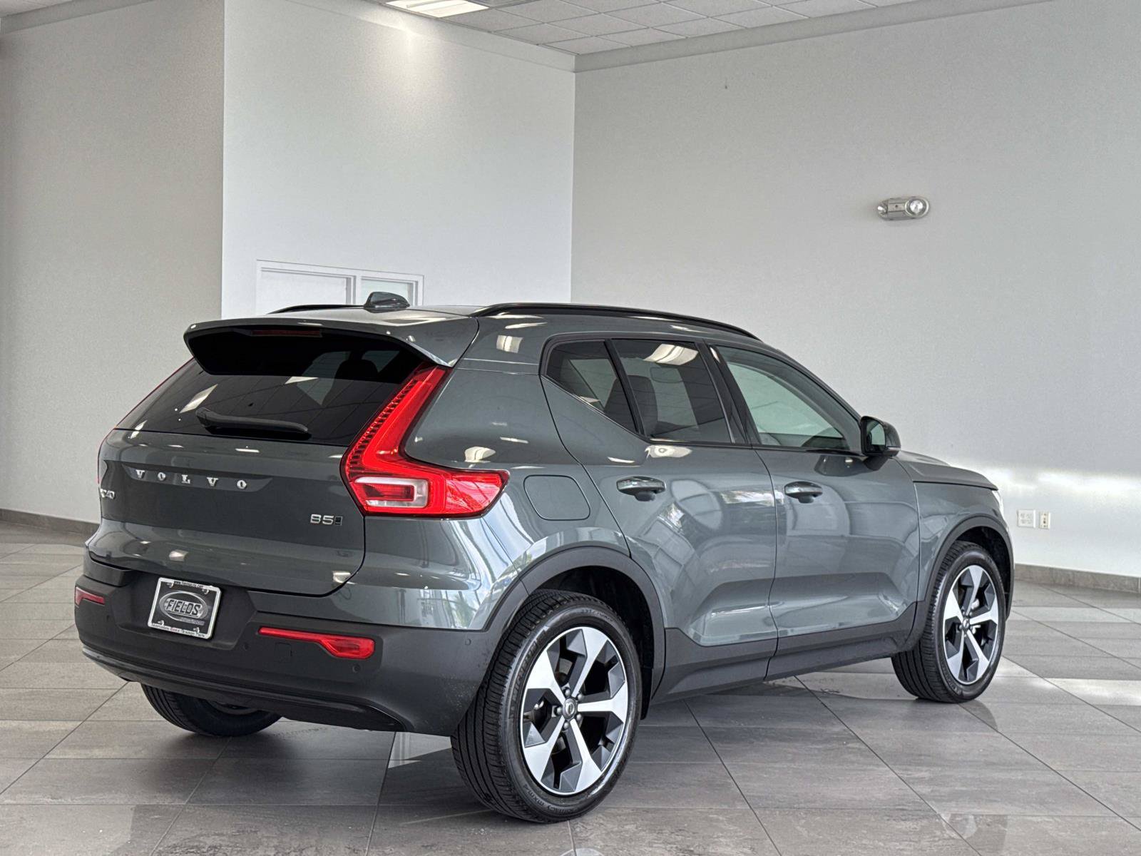 Used 2026 Volvo XC40 B5 Plus w/ Protection Package Premier AWD/4WD image 24