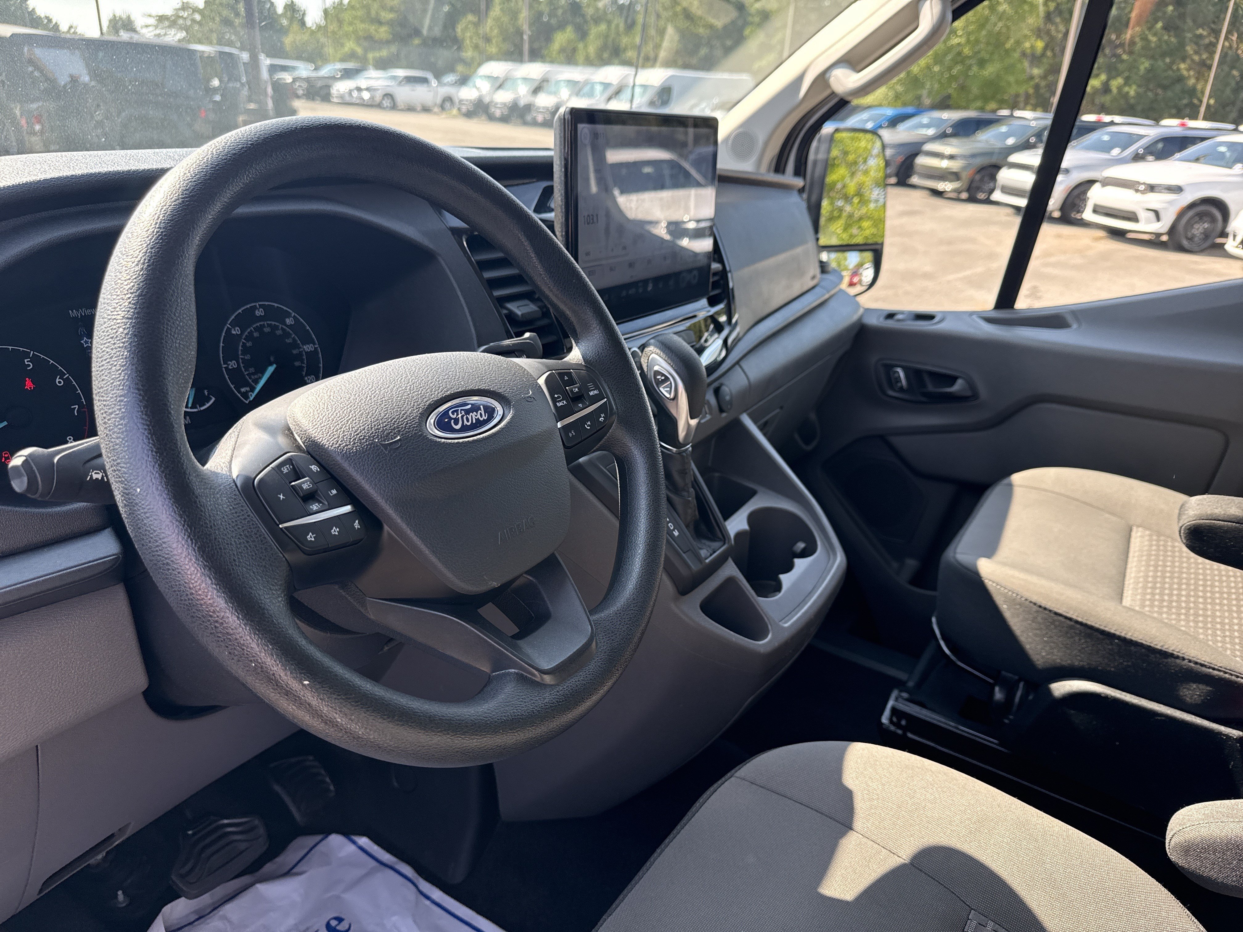Used 2024 Ford Transit 350 XLT RWD image 20