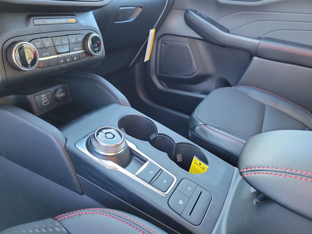 New 2026 Ford Escape ST-Line w/ Cold Weather Package image 29