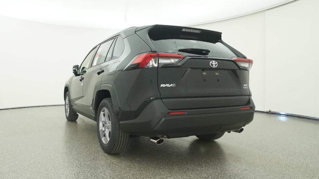 New 2025 Toyota RAV4 XLE image 15
