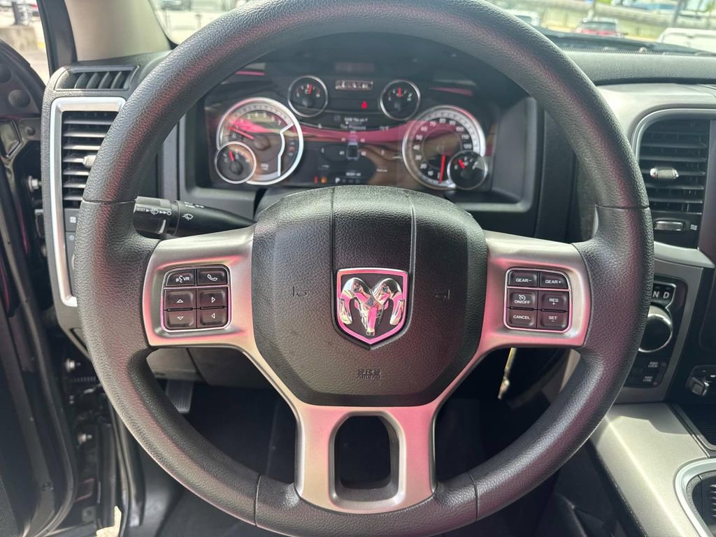 Used 2022 RAM 1500 Classic SLT w/ Electronics Group image 20