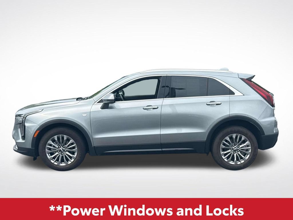 Used 2025 Cadillac XT4 Premium Luxury FWD image 5