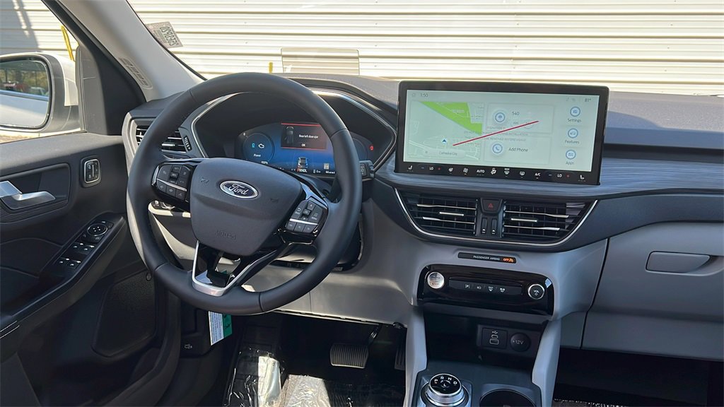 New 2025 Ford Escape SE w/ PHEV Premium Package image 15