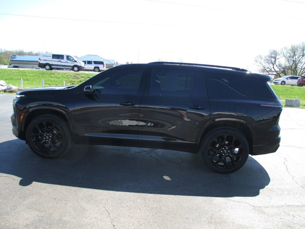 Used 2024 Chevrolet Traverse RS w/ LPO, Floor Liner Package image 11