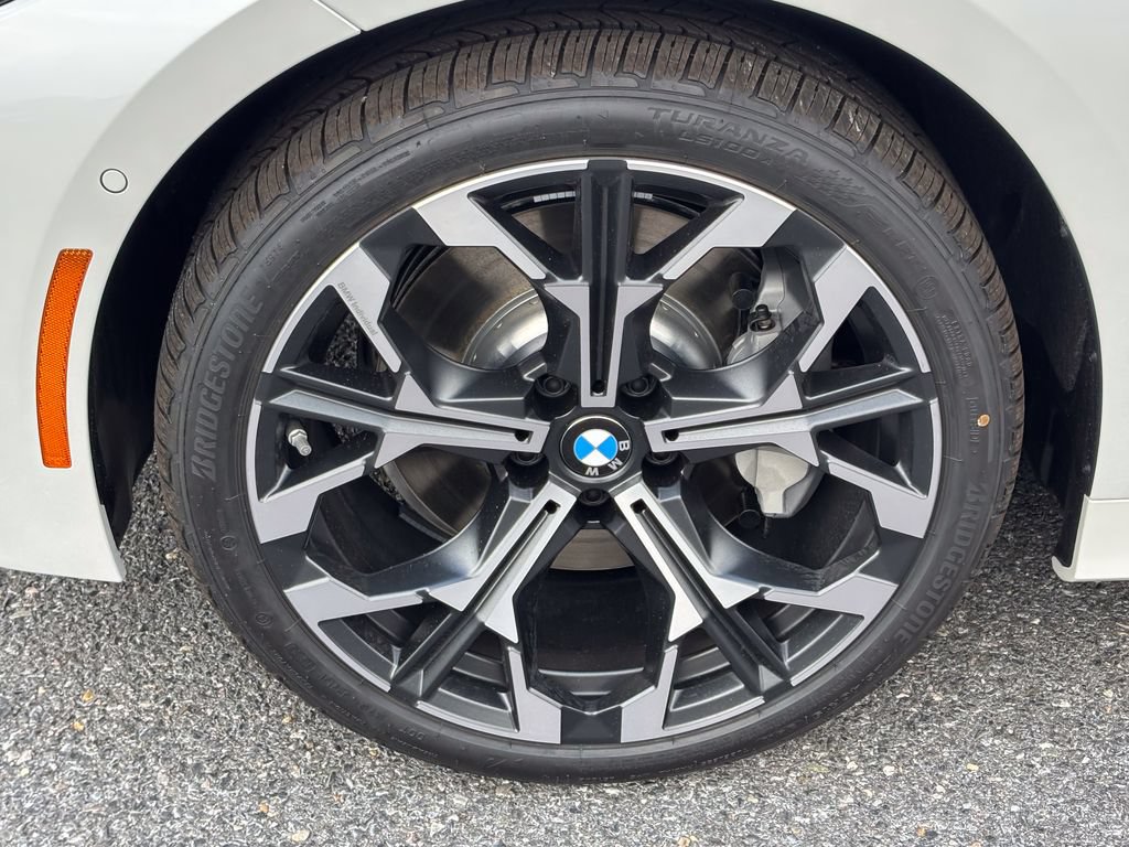 New 2026 BMW 330i xDrive Sedan w/ Premium Package AWD/4WD image 8