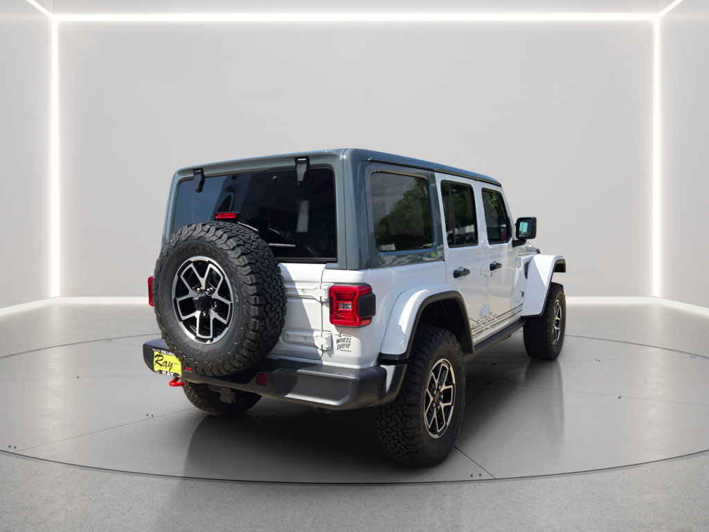 New 2026 Jeep Wrangler Unlimited Rubicon w/ Rockslide Package AWD/4WD image 13