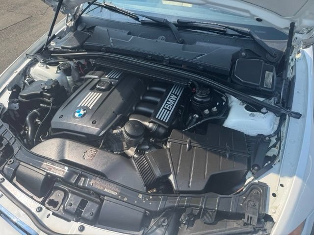 Used 2013 BMW 128i Convertible RWD image 19