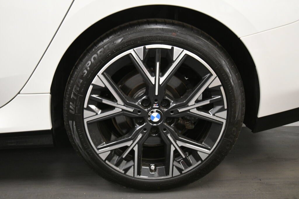 Used 2025 BMW 228i xDrive AWD/4WD image 32