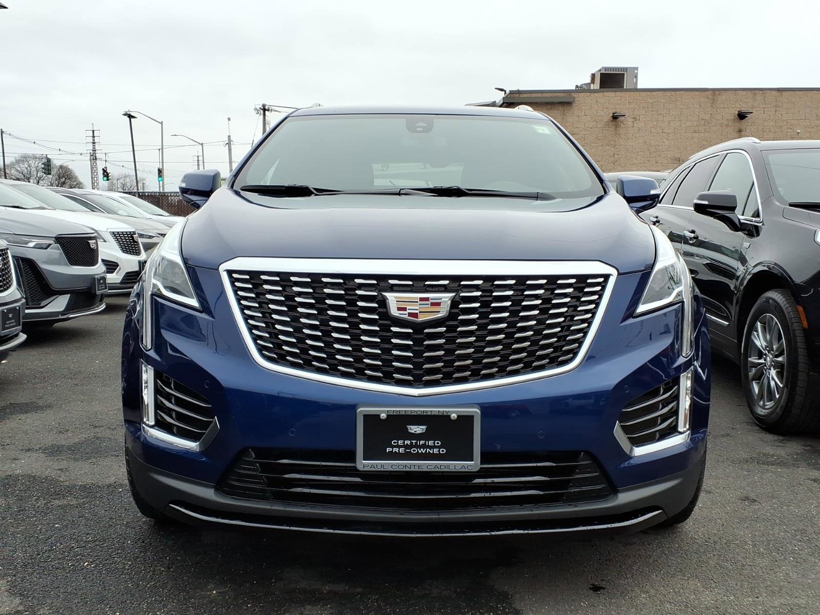 Certified 2023 Cadillac XT5 Luxury image 2