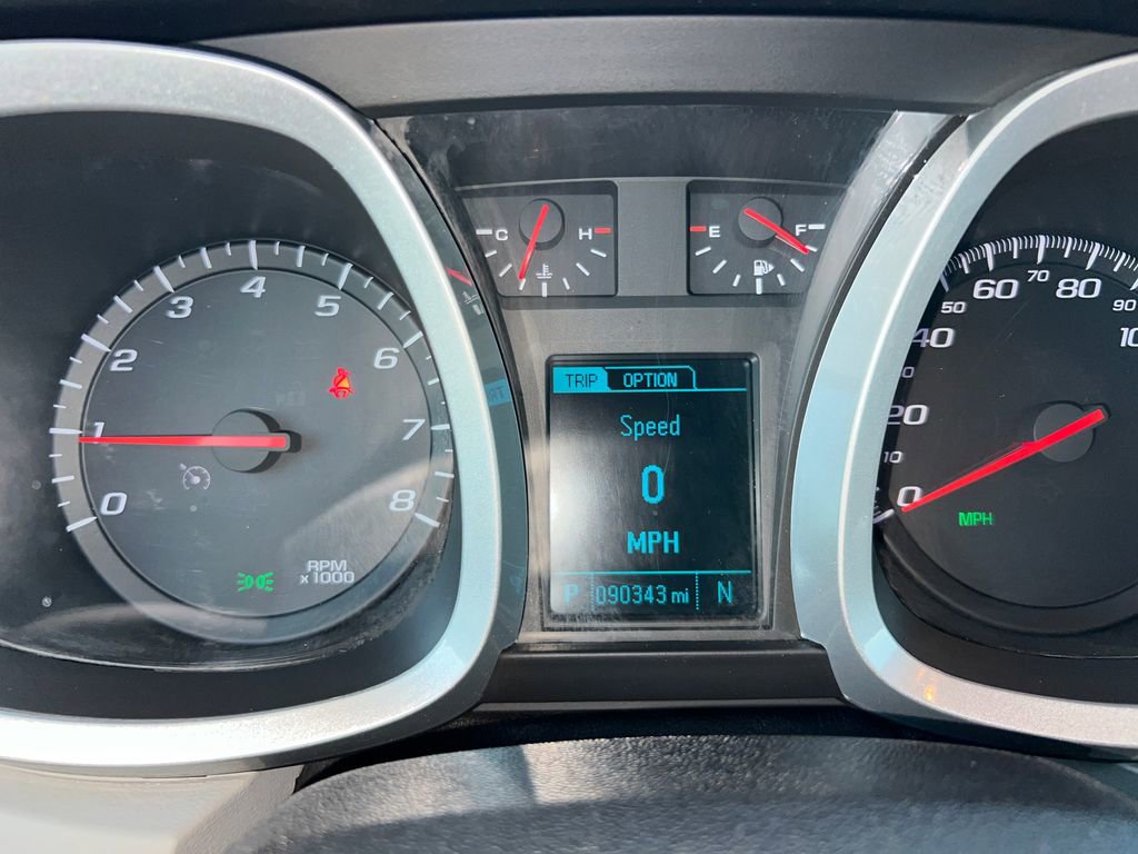 Used 2017 Chevrolet Equinox LS image 16