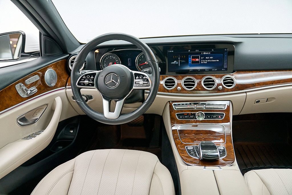 Used 2019 Mercedes-Benz E 450 4MATIC Wagon image 32