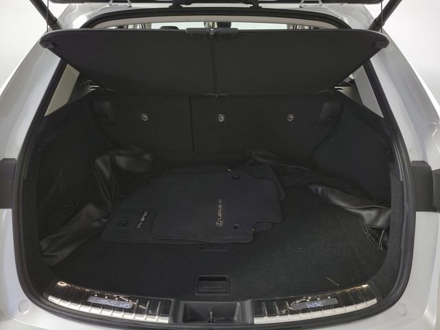 Used 2024 Lexus NX 250 FWD w/ Towing Package (2000 Lbs) image 27