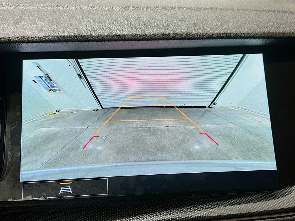 Used 2023 Buick Envision Essence image 13