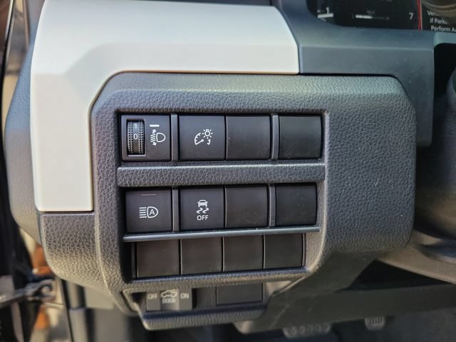 Used 2024 Toyota Tacoma TRD Off-Road AWD/4WD image 20