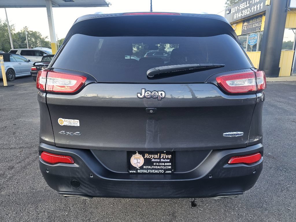 Used 2016 Jeep Cherokee Latitude w/ Safety/Convenience Group AWD/4WD image 14