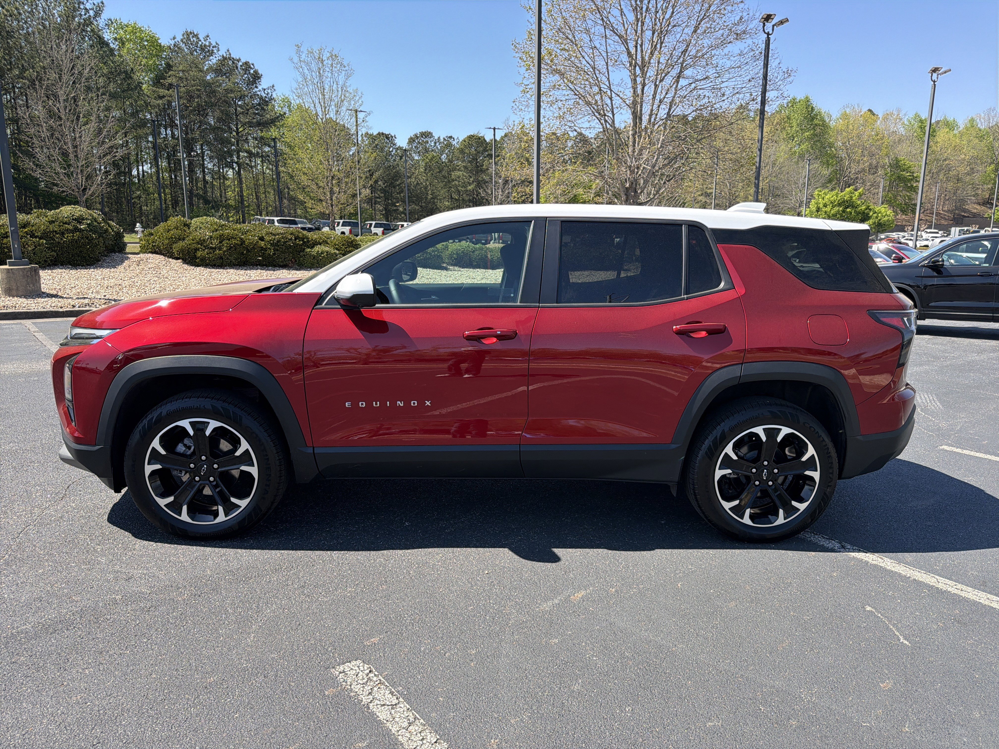 Used 2026 Chevrolet Equinox LT w/ Safety and Technology Package image 8