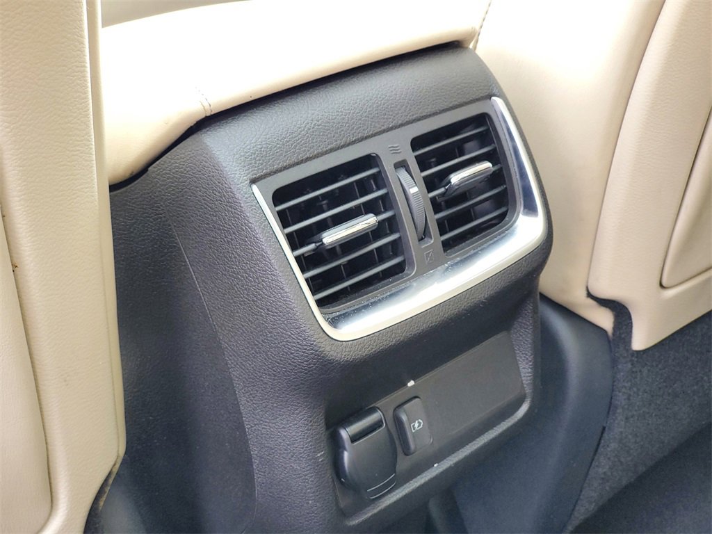 Used 2021 INFINITI QX50 Essential w/ Convenience Package image 31