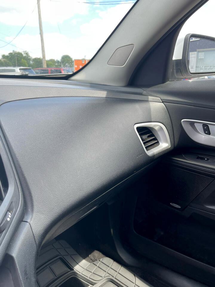 Used 2016 Chevrolet Equinox LT w/ Convenience Package image 11