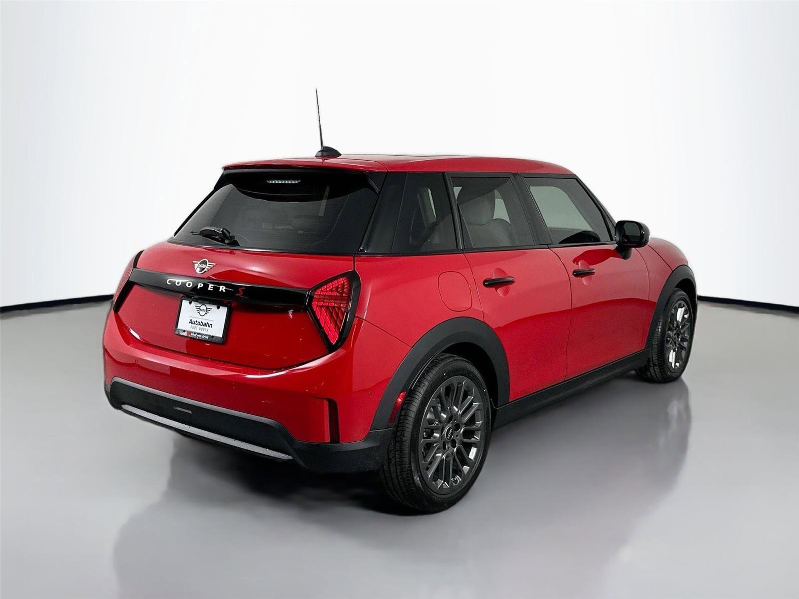 Certified 2025 MINI Cooper S FWD image 4