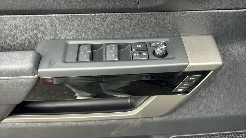 New 2026 Toyota Tundra Limited AWD/4WD image 15