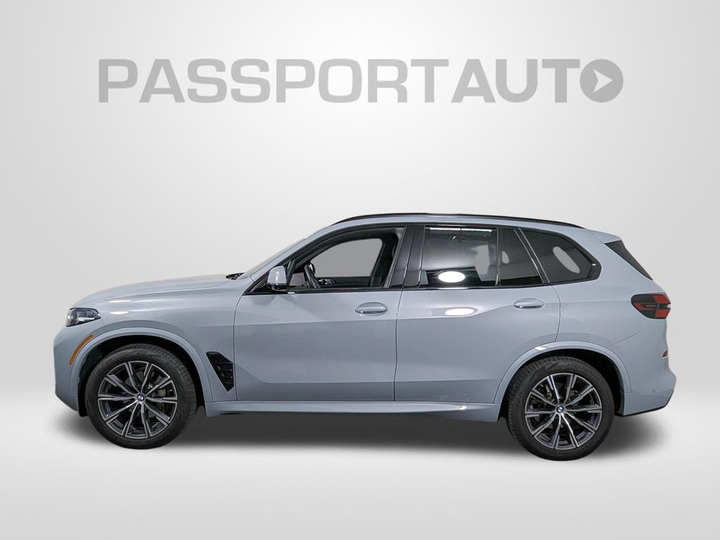 Certified 2024 BMW X5 xDrive40i w/ M Sport Package AWD/4WD image 2