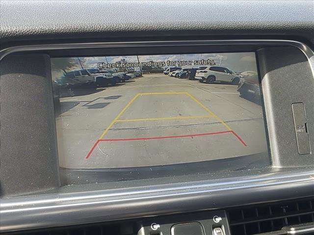 Used 2017 Kia Optima EX w/ Premium Package image 14