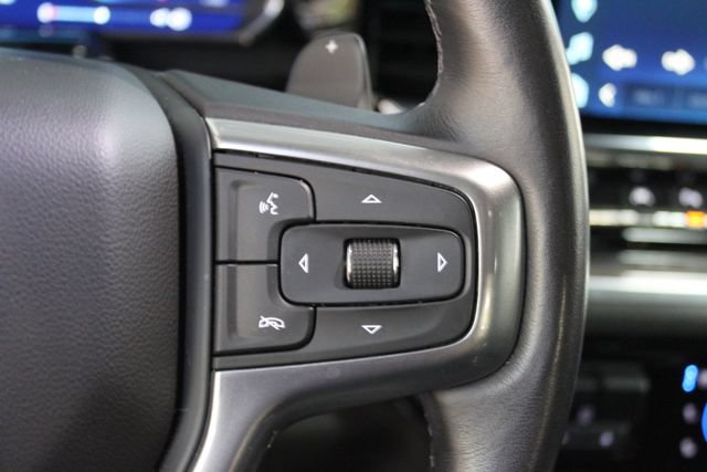 Used 2022 Chevrolet Silverado 1500 LTZ w/ Z71 Off-Road Package AWD/4WD image 17