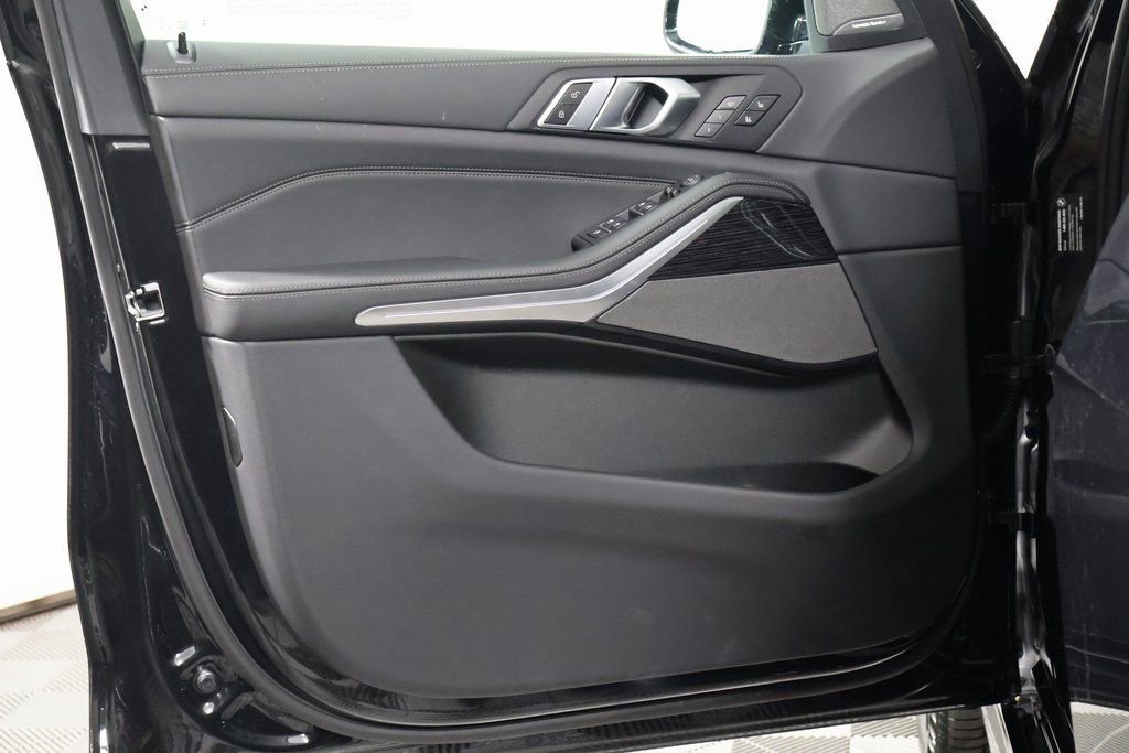 New 2026 BMW X5 sDrive40i w/ M Sport Package image 7