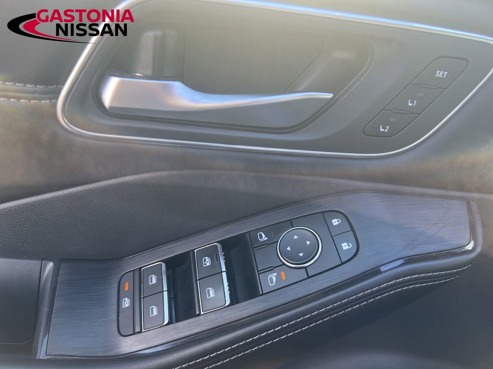 Used 2021 Nissan Rogue SL image 36