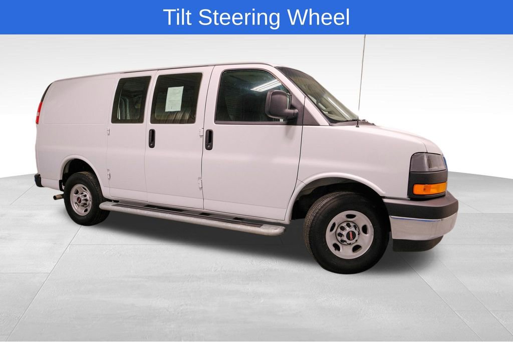 Used 2024 GMC Savana 2500 w/ Driver Convenience Package image 10