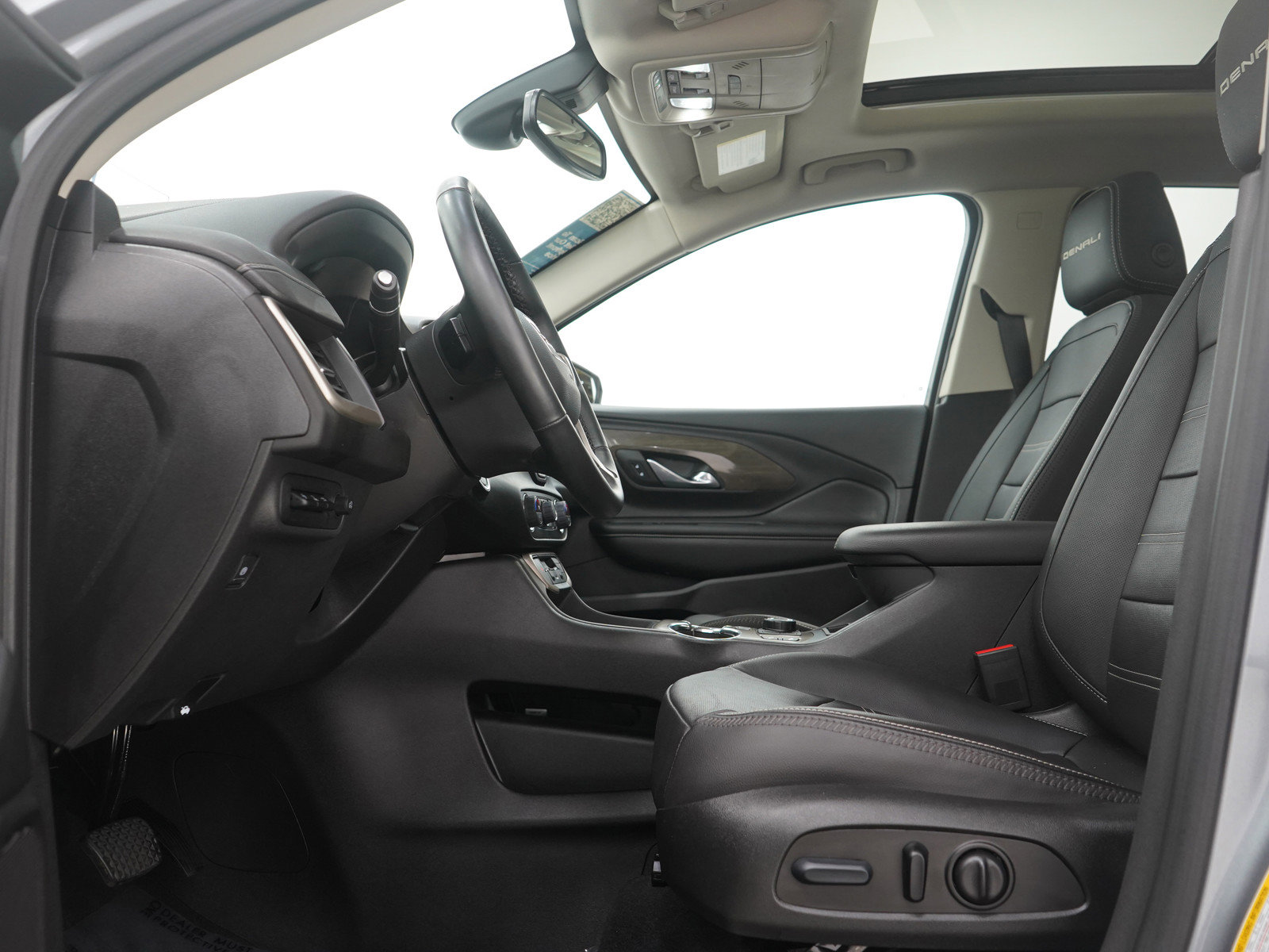 Used 2023 GMC Terrain Denali AWD/4WD image 23