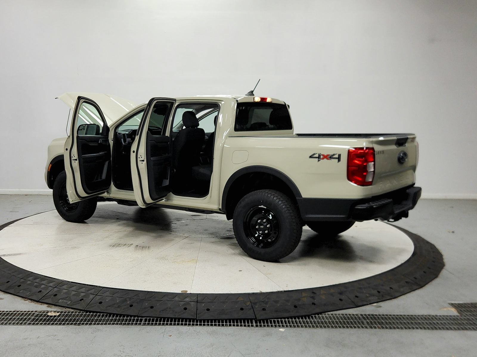 New 2026 Ford Ranger XL w/ Trailer Tow Package AWD/4WD image 14