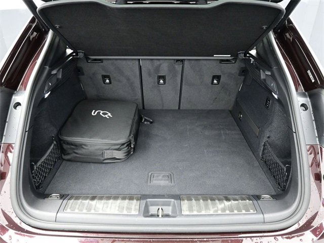 Used 2024 Porsche Macan 4 Electric image 16