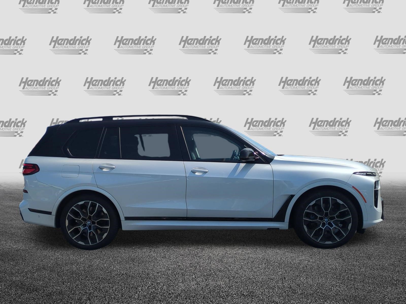 Used 2024 BMW X7 M60i w/ Executive Package AWD/4WD image 10