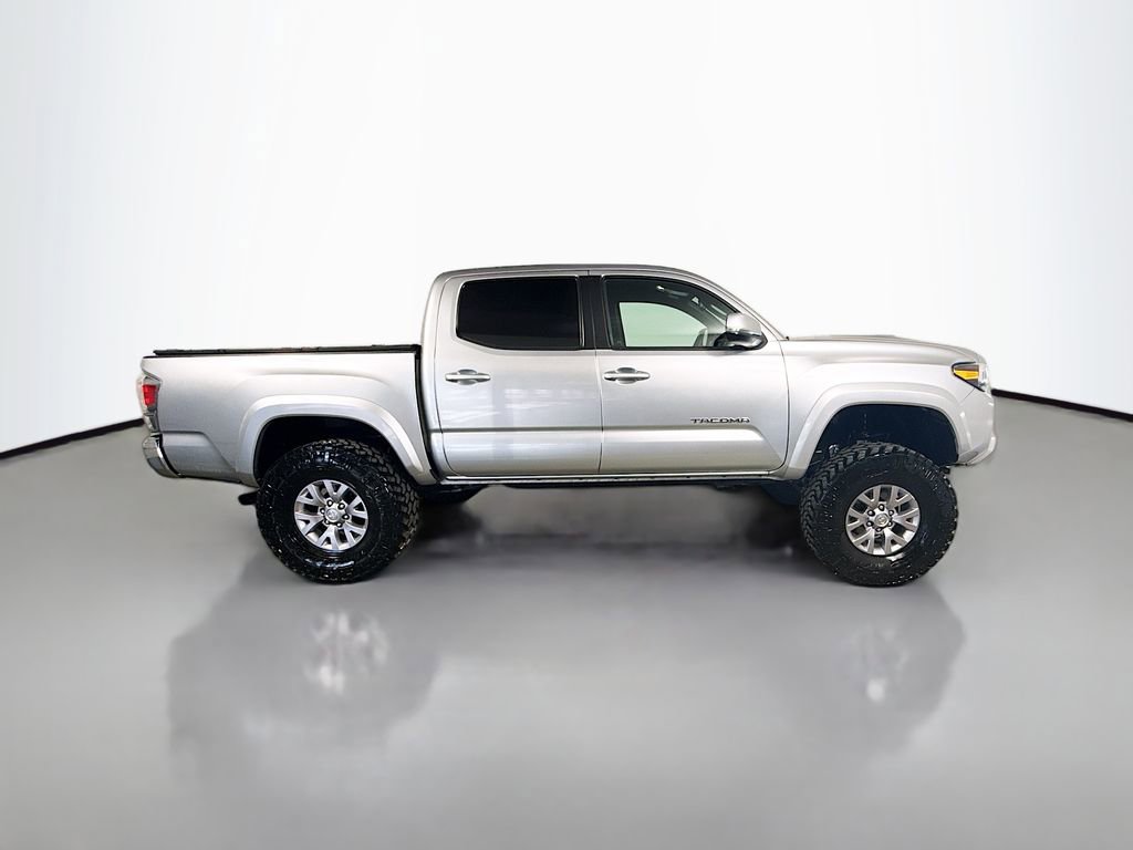 Used 2023 Toyota Tacoma TRD Sport AWD/4WD image 8