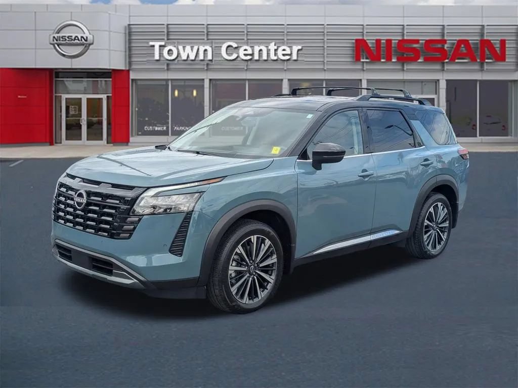 Certified 2026 Nissan Pathfinder Platinum w/ Cargo Package FWD image 3