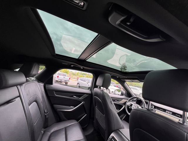 Used 2021 Jaguar F-PACE S AWD/4WD image 34