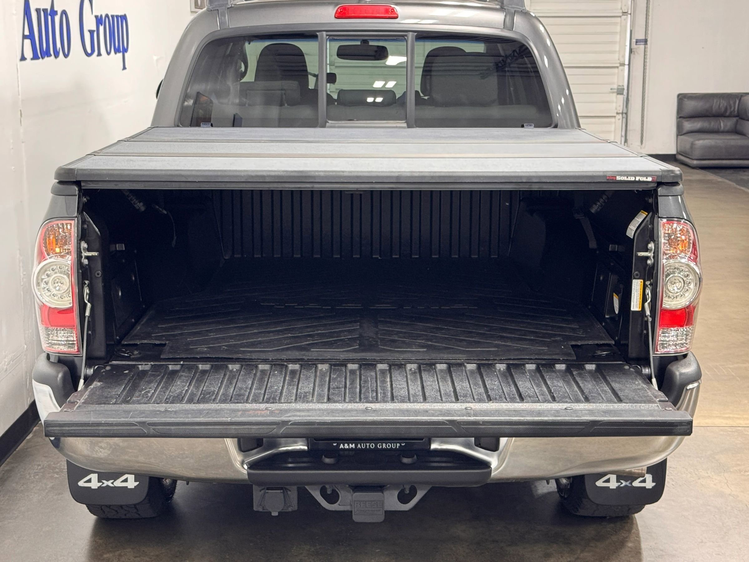 Used 2015 Toyota Tacoma 4x4 Double Cab w/ Limited Package image 8