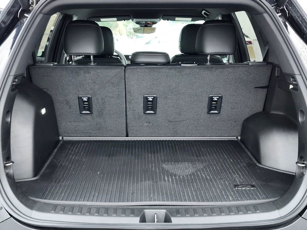 Used 2026 Chevrolet Equinox ACTIV w/ Convenience Package III image 29