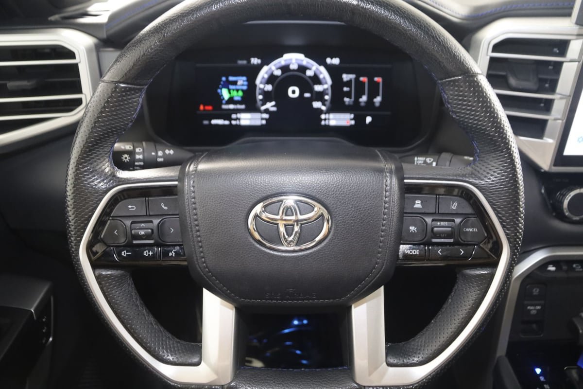 Used 2023 Toyota Tundra Platinum AWD/4WD image 37