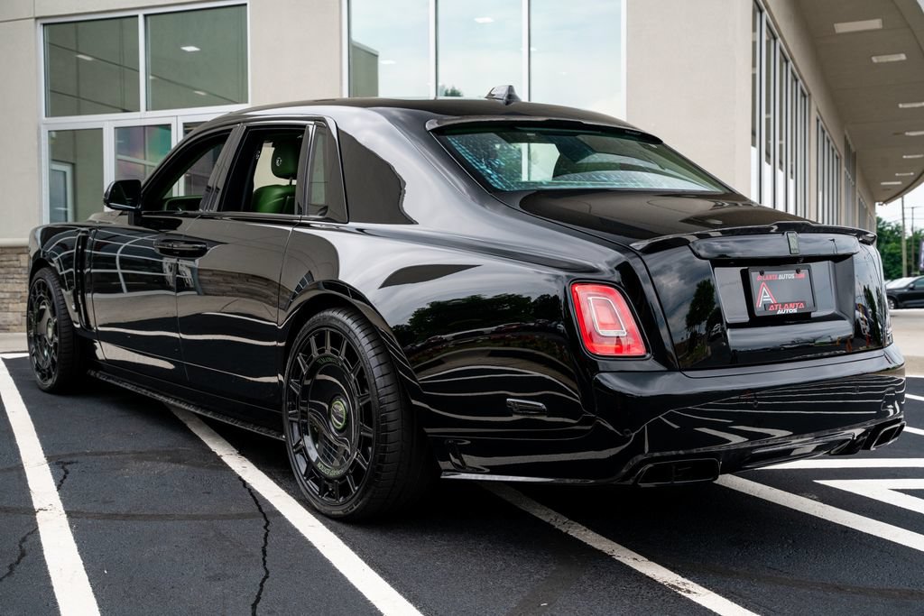 Used 2023 Rolls-Royce Phantom Sedan w/ The Phantom Package RWD image 19