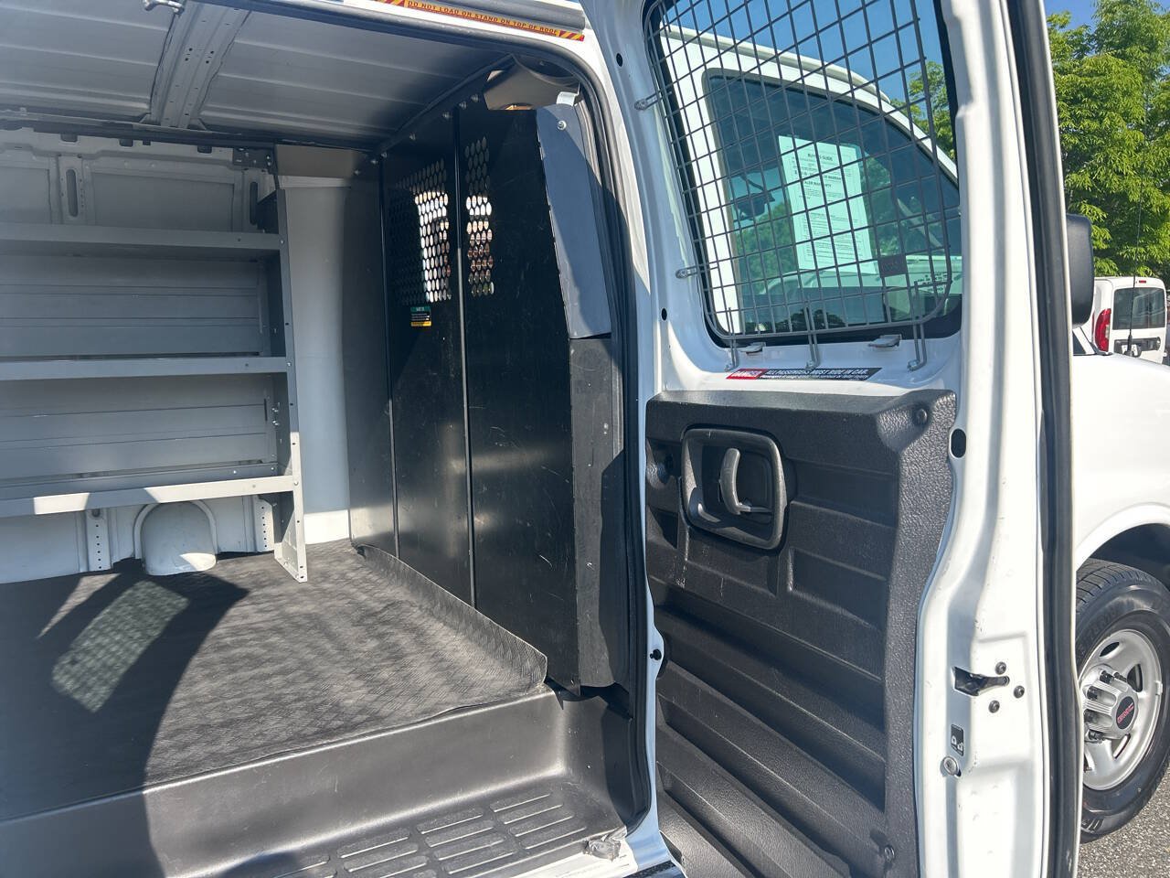 Used 2021 GMC Savana 2500 w/ Driver Convenience Package RWD image 22