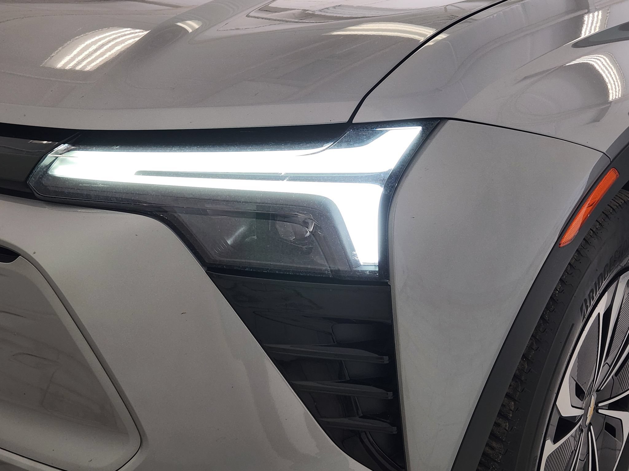Used 2024 Chevrolet Blazer EV LT AWD/4WD image 9